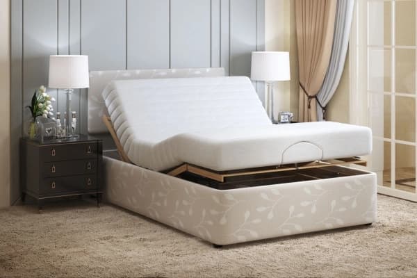 Corfe 4ft 6" Double Adjustable Bed