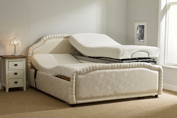 Image of Mitford riser bed