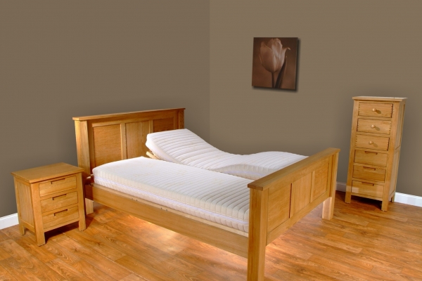 Carisbrooke Adjustable Bed
