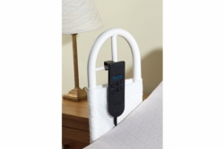 Bedlever bar for remote control